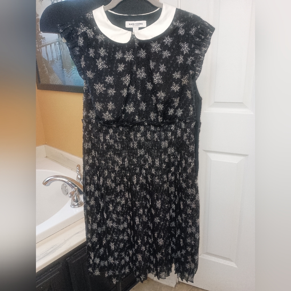 Elegant Black Star Pattern Midi Dress
